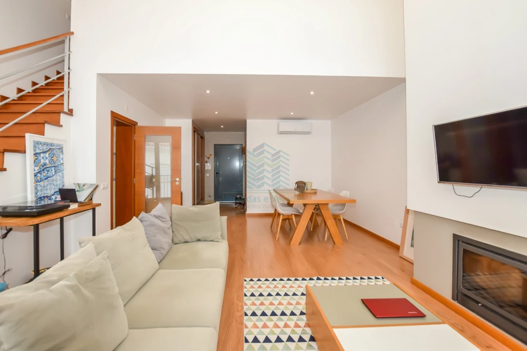 Apartamento T2 para Venda em Riachos Foto 1