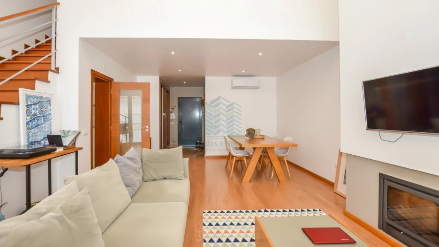 Apartamento T2 para Venda em Riachos