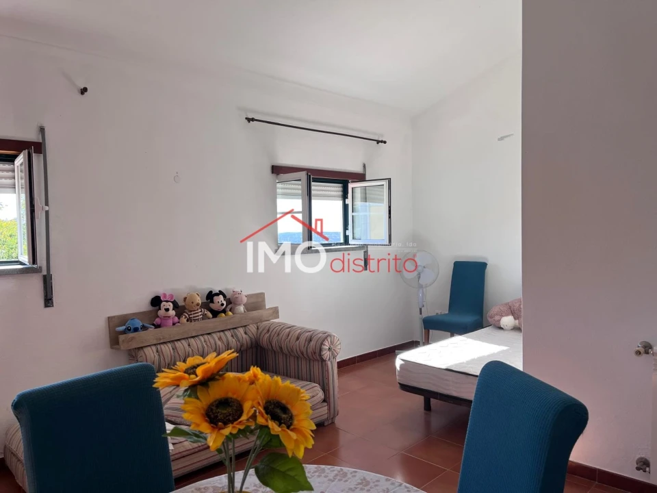 Moradia T4 para Venda em Sé e São Lourenço Foto 5