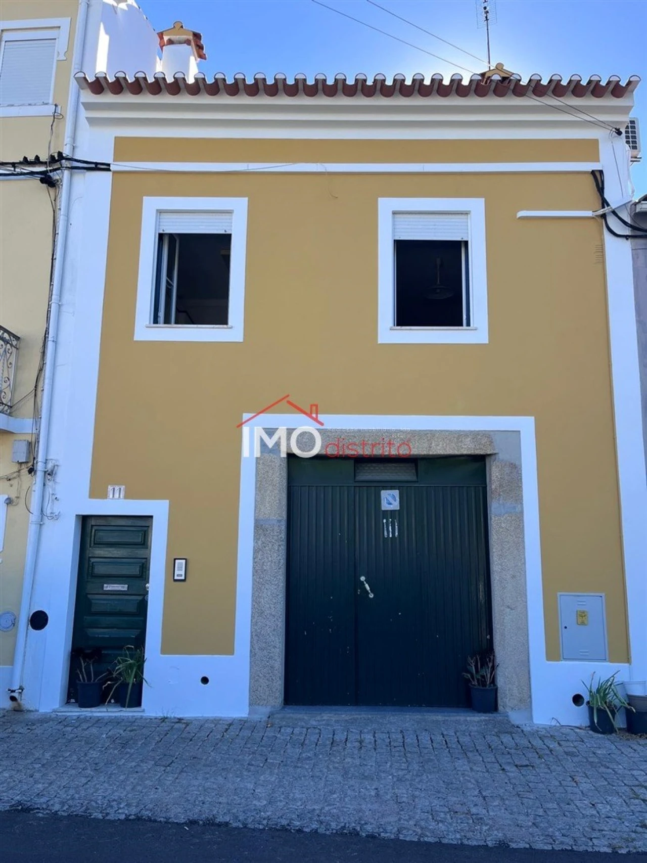 Moradia T4 para Venda em Sé e São Lourenço Foto 1