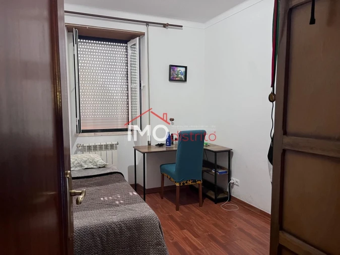 Moradia T4 para Venda em Sé e São Lourenço Foto 4