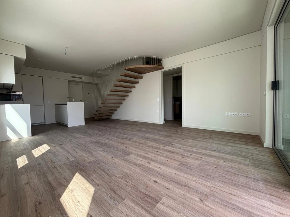Apartamento T3 para Venda em Ramalde Foto 18