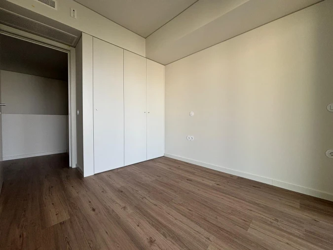 Apartamento T2 para Venda em Ramalde Foto 13