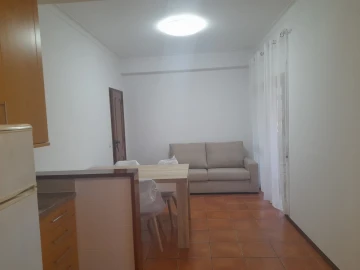 Apartamento T3 para Arrendamento em Santo Antonio dos Olivais