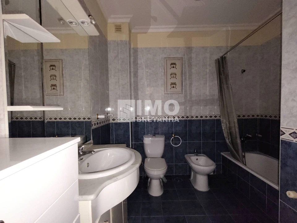 Apartamento T2 para Arrendamento em Covilhã e Canhoso Foto 11