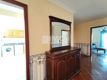Apartamento T2 para Arrendamento em Covilhã e Canhoso