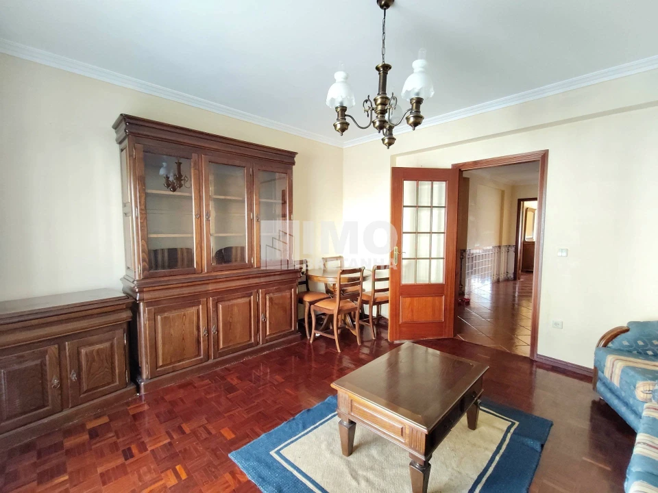 Apartamento T2 para Arrendamento em Covilhã e Canhoso Foto 3