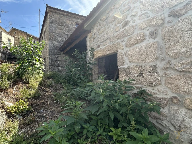 Moradia T3 para Venda em Chaviães e Paços Foto 5