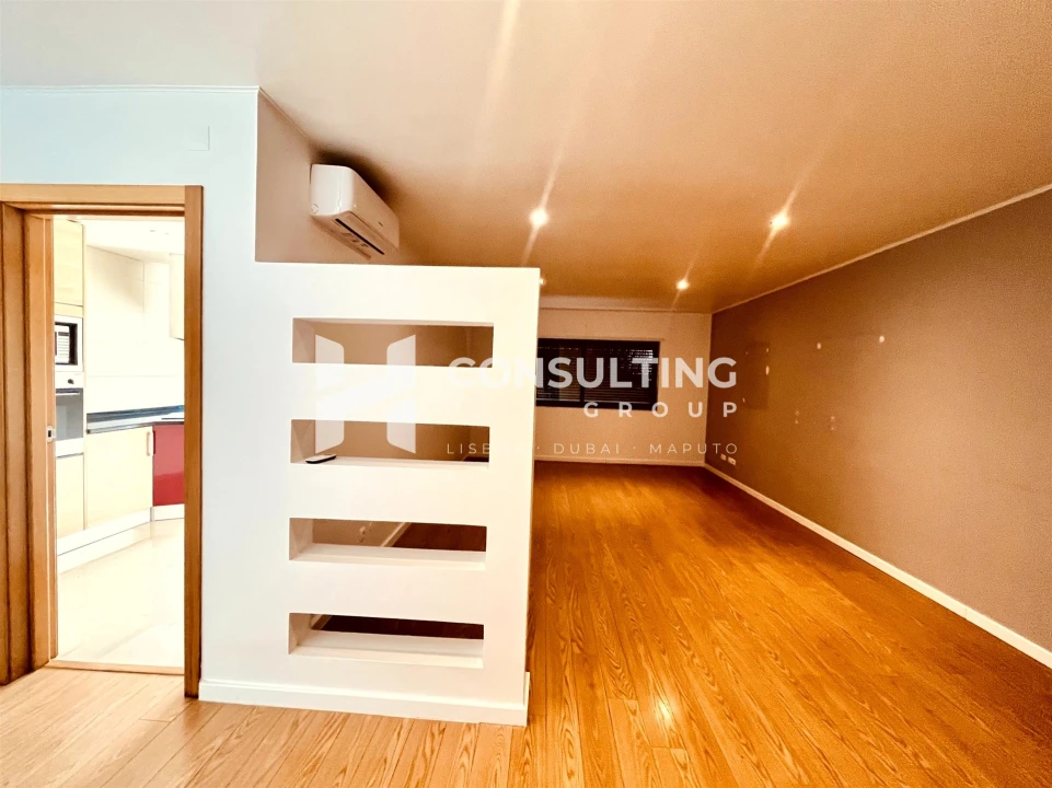 Apartamento T2 para Venda em Fernao Ferro Foto 12