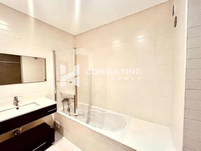 Apartamento T2 para Venda em Fernao Ferro Foto 28