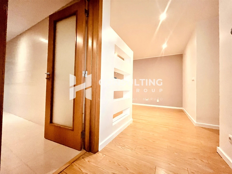 Apartamento T2 para Venda em Fernao Ferro Foto 8