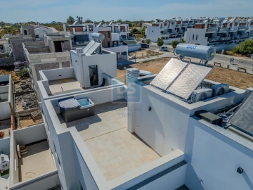 Moradia T3 para Venda em Moncarapacho e Fuseta