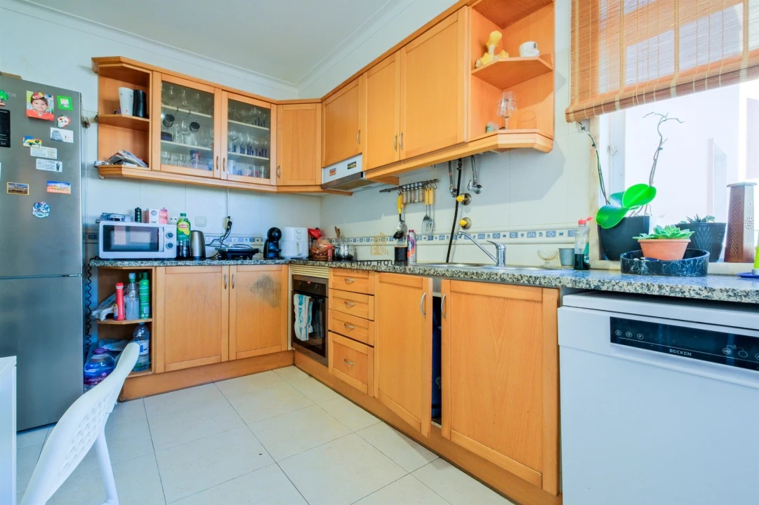 Apartamento T2 para Venda em Rio de Mouro Foto 25