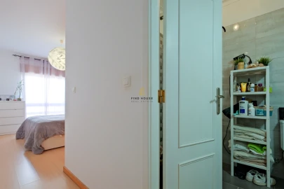 Apartamento T2 para Venda em Rio de Mouro