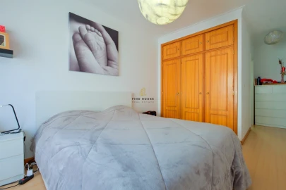 Apartamento T2 para Venda em Rio de Mouro