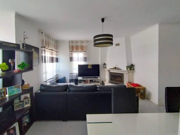 Apartamento T2 para Venda em Rio de Mouro