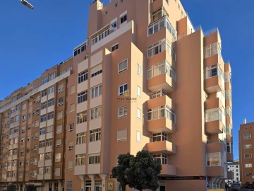 Apartamento T2 para Venda em Rio de Mouro