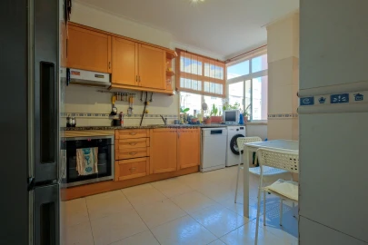 Apartamento T2 para Venda em Rio de Mouro