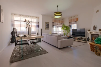 Apartamento T2 para Venda em Rio de Mouro