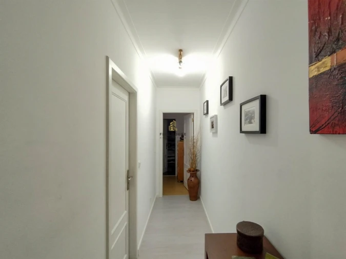 Apartamento T2 para Venda em Rio de Mouro Foto 10