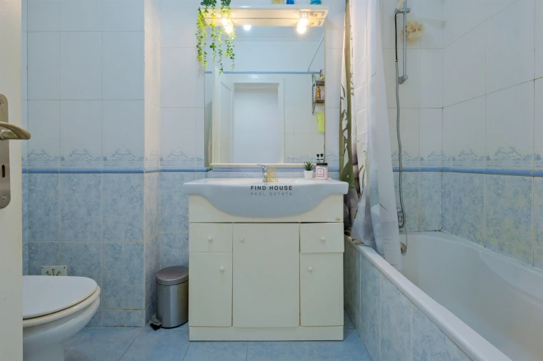 Apartamento T2 para Venda em Rio de Mouro Foto 10