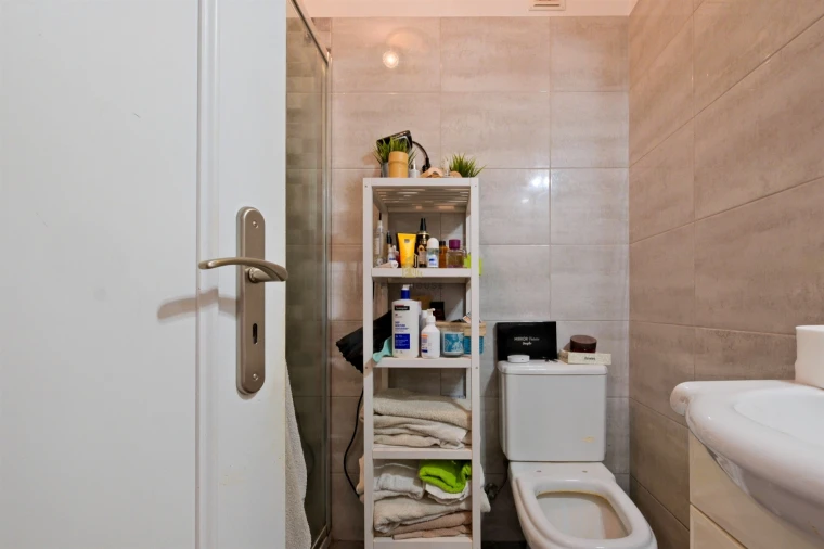 Apartamento T2 para Venda em Rio de Mouro Foto 22