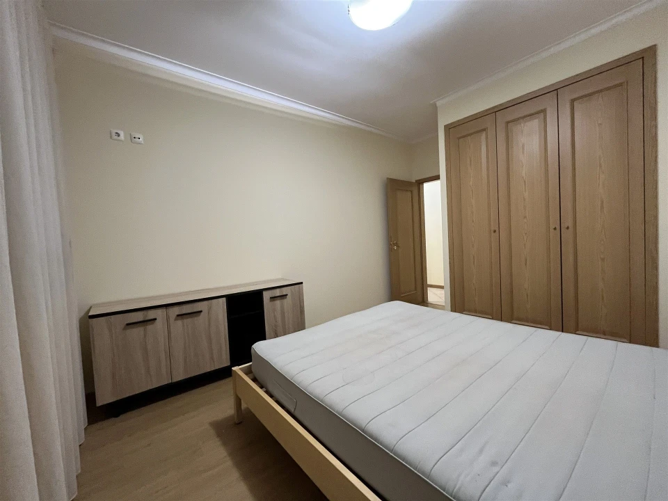 Apartamento T1 para Arrendamento em Viseu Foto 8