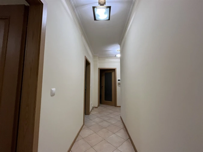 Apartamento T1 para Arrendamento em Viseu Foto 6