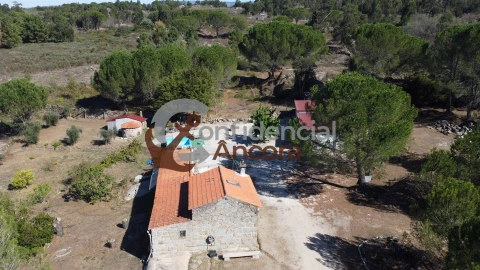 Quinta T0 para Venda em Nespereira