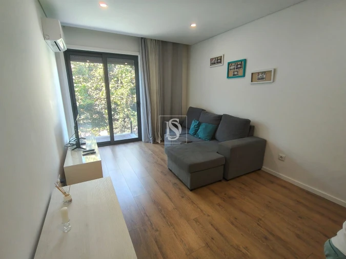 Apartamento T1 para Arrendamento em Gualtar Foto 7