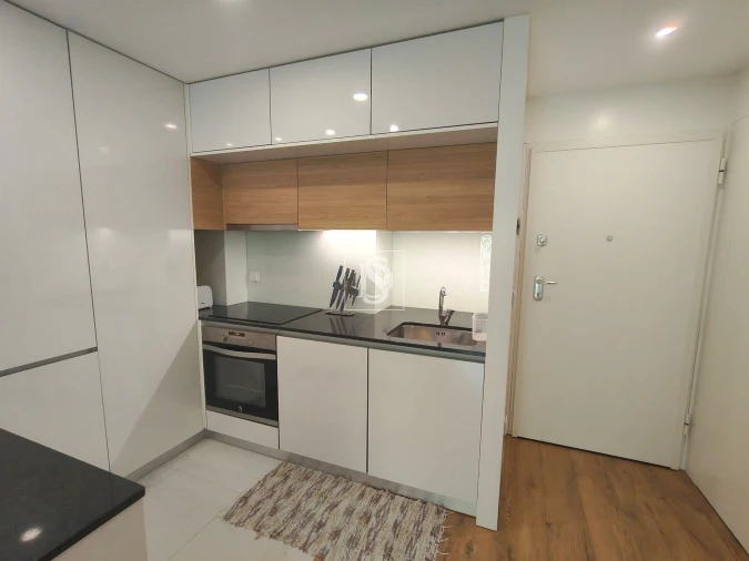 Apartamento T1 para Arrendamento em Gualtar Foto 6