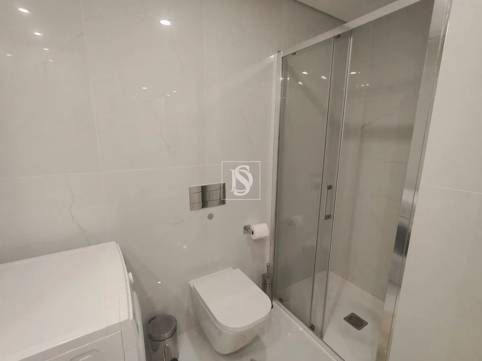 Apartamento T1 para Arrendamento em Gualtar Foto 15