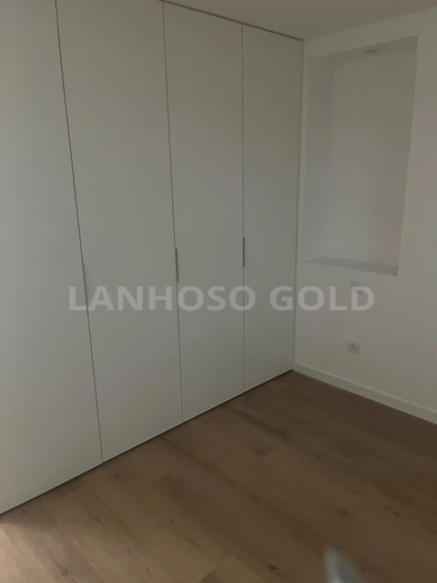 Apartamento T2 para Venda em Real, Dume e Semelhe
