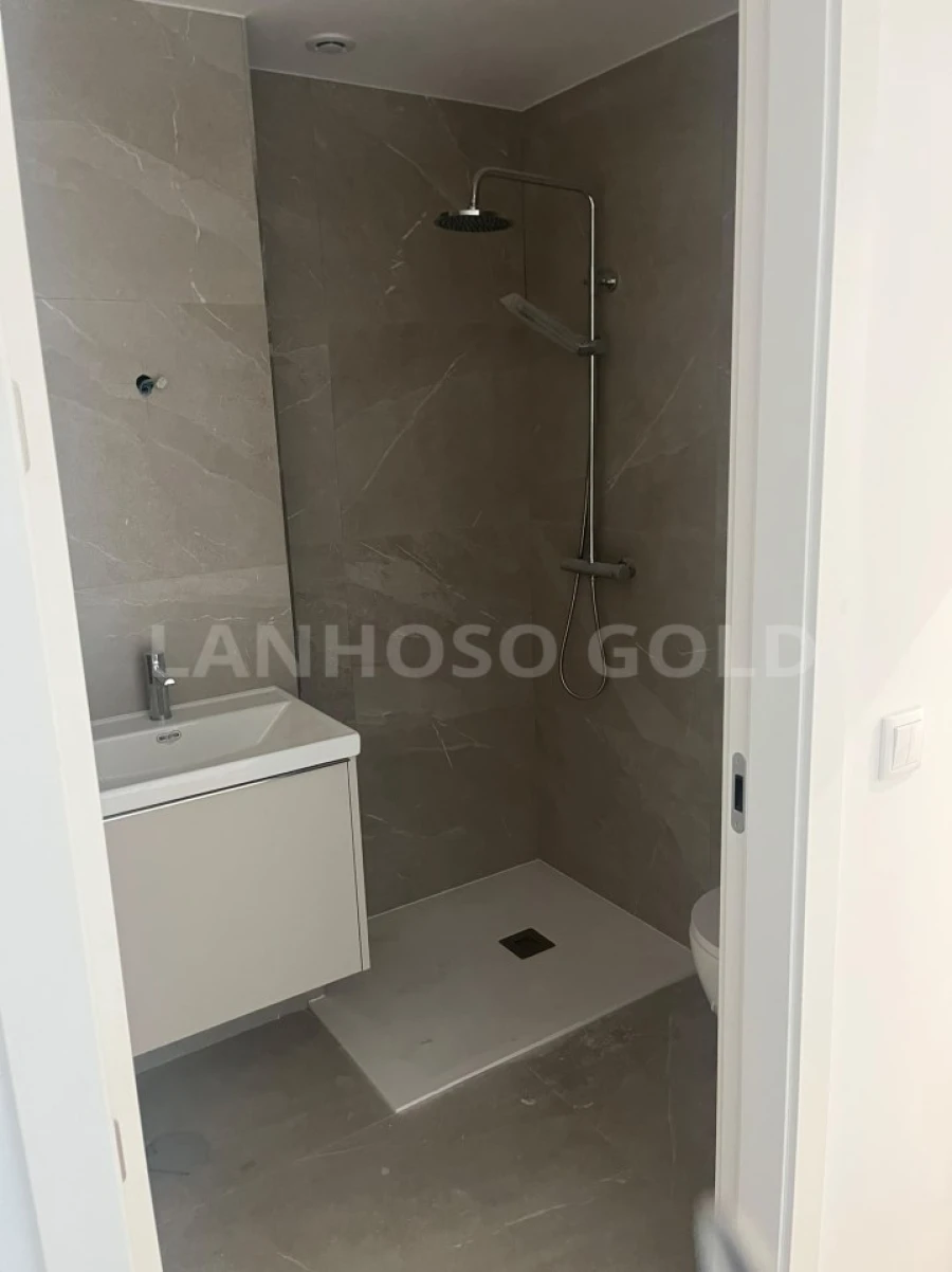 Apartamento T2 para Venda em Real, Dume e Semelhe Foto 8