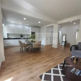 Apartamento T3 para Venda em Benfica
