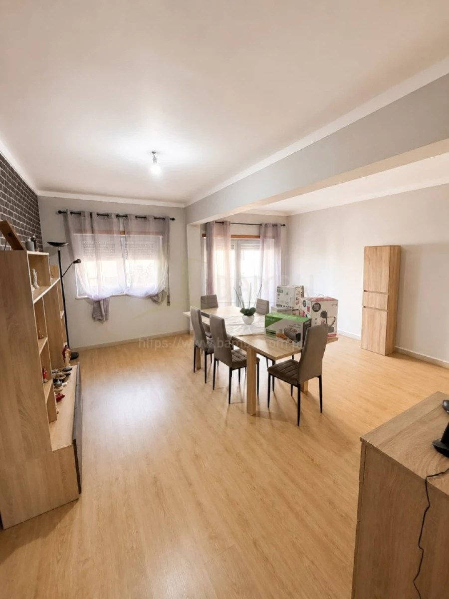 Apartamento T3 para Venda em Valença, Cristelo Covo e Arão Foto 3