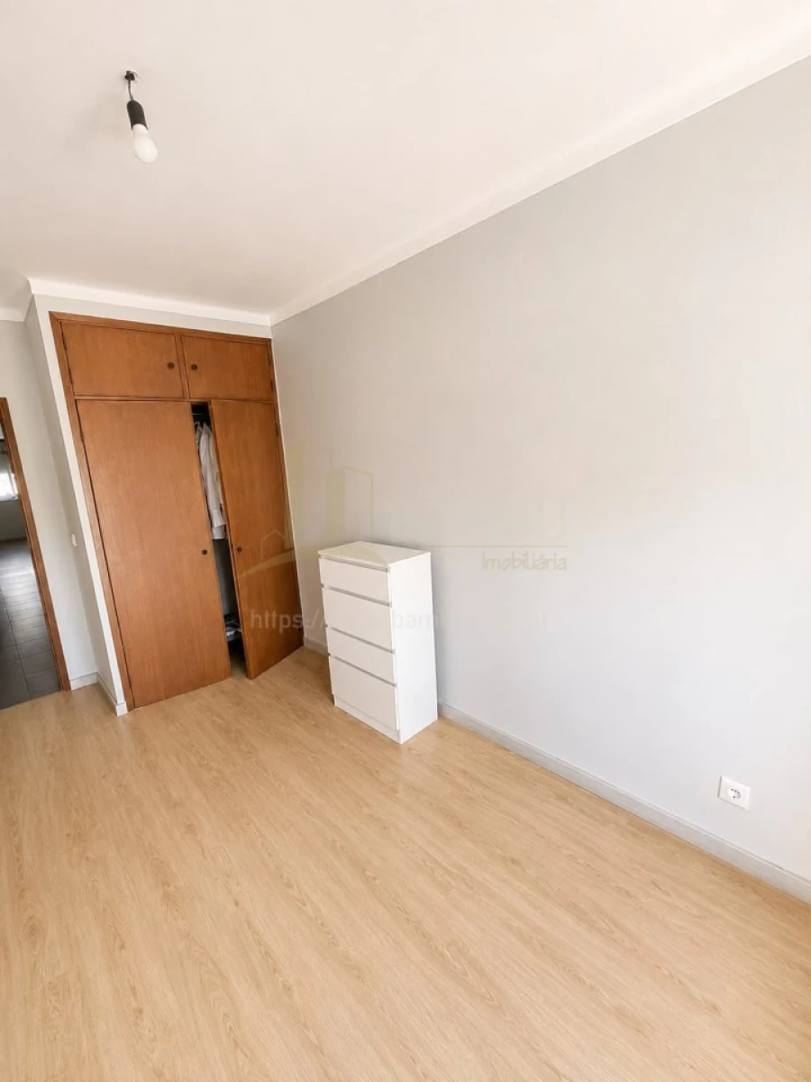 Apartamento T3 para Venda em Valença, Cristelo Covo e Arão Foto 8