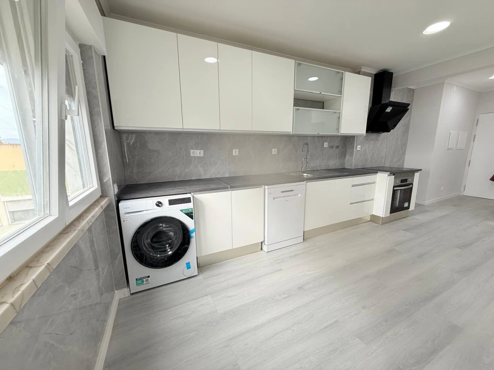 Apartamento T2 para Venda em Setubal (São Sebastião) Foto 7