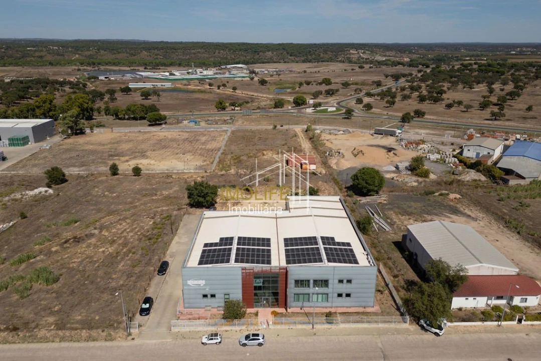 Armazém para Venda em Mora Foto 6