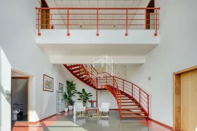 Armazém para Venda em Mora