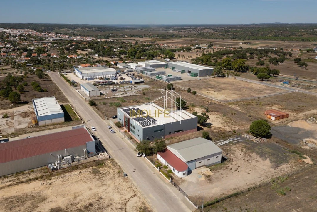 Armazém para Venda em Mora Foto 3