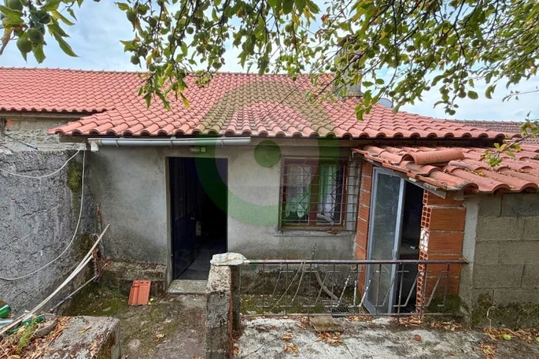 Moradia T3 para Venda em Travanca e Santa Cruz Foto 7