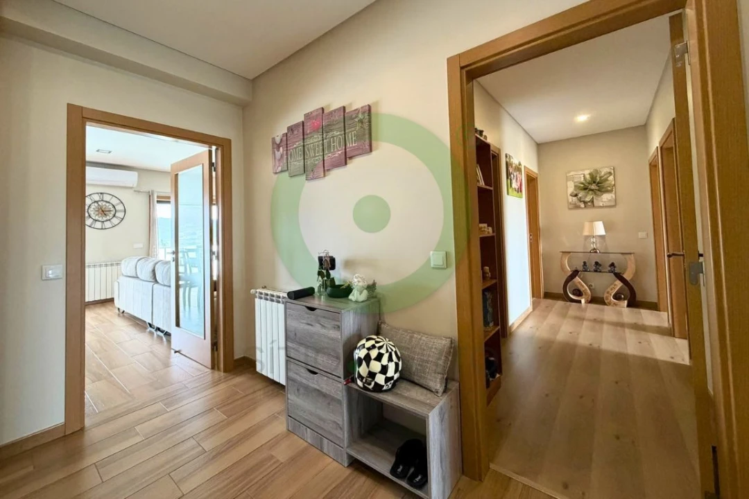 Apartamento T3 para Venda em Santa Maria Maior Foto 6