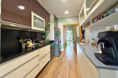 Apartamento T3 para Venda em Santa Maria Maior