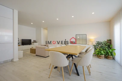 Apartamento T1 para Venda em Marrazes e Barosa