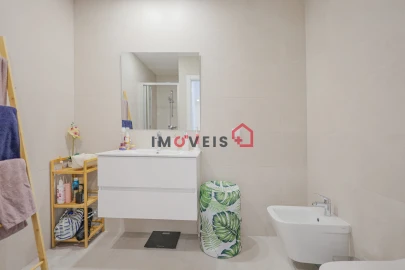 Apartamento T1 para Venda em Marrazes e Barosa