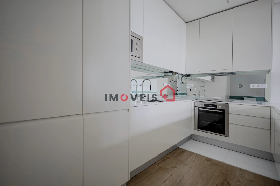 Apartamento T2 para Venda em Leiria, Pousos, Barreira e Cortes Foto 6