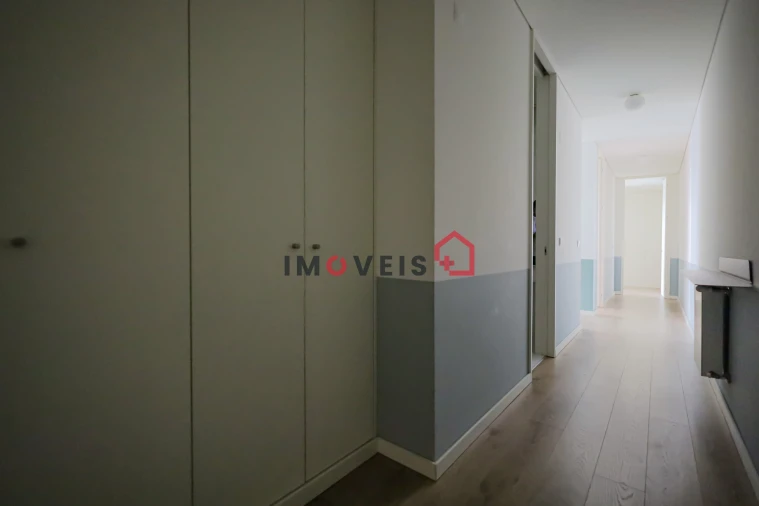 Apartamento T2 para Venda em Leiria, Pousos, Barreira e Cortes Foto 3