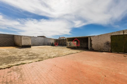 Armazém para Arrendamento em Marrazes e Barosa