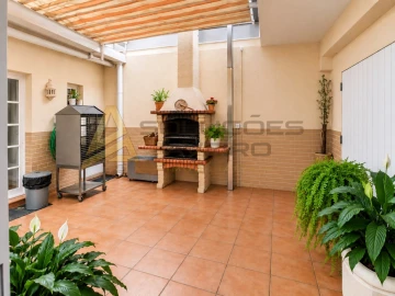 Moradia T4 para Venda em Águeda e Borralha